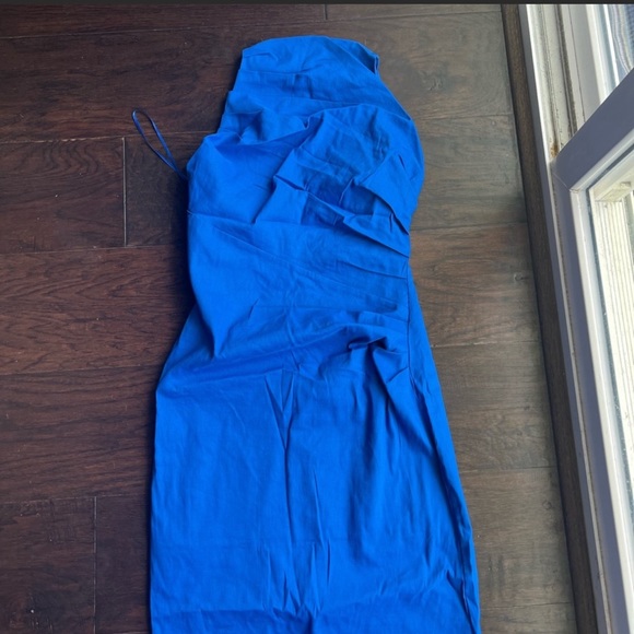 Zara Dress - Picture 7 of 8